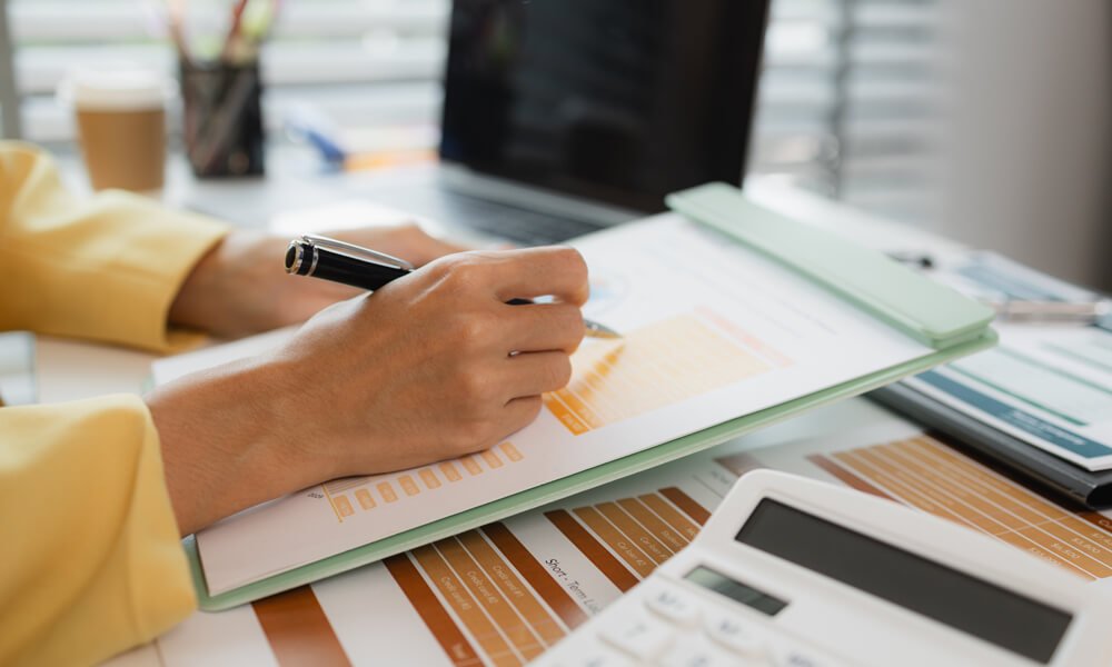 The 5-Question Diagnostic: Is Your Sales Team Actually Selling?